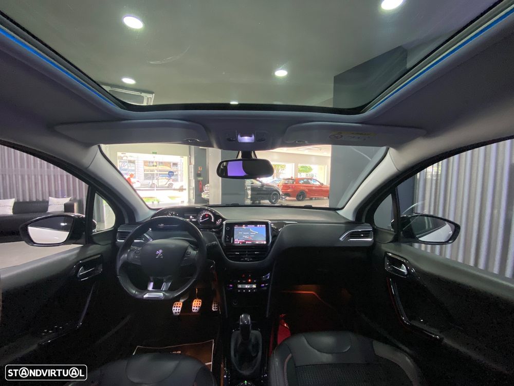 Peugeot 2008 1.5 BlueHDi GT Line - 11