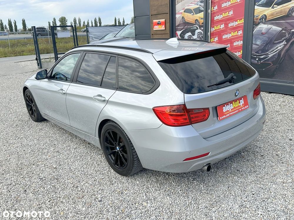 BMW Seria 3 318d Luxury Line - 4