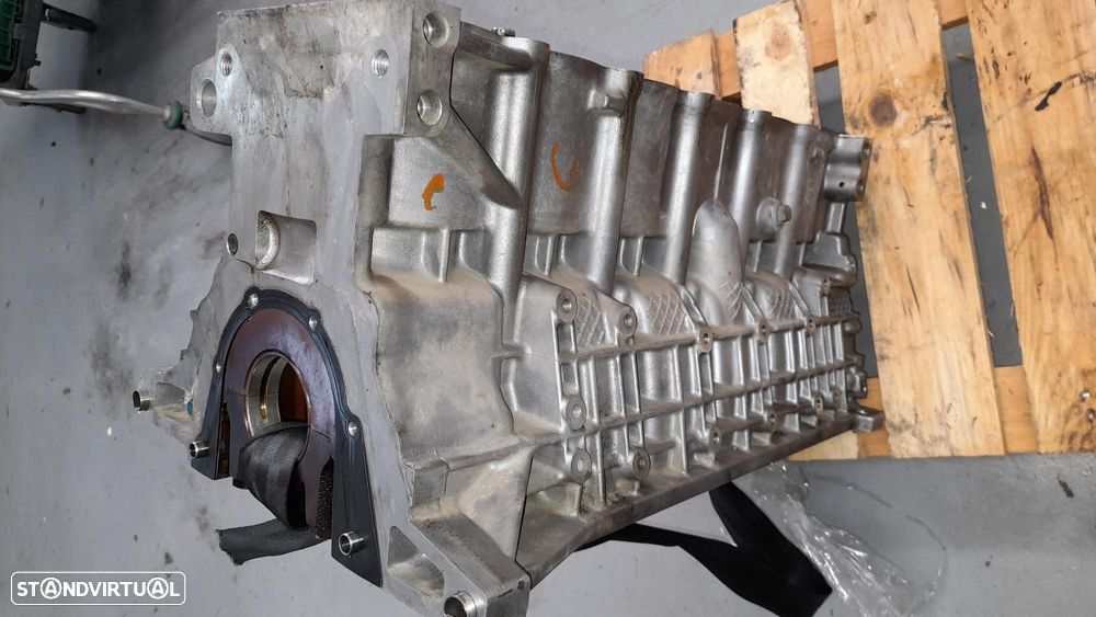 BLOCO DO MOTOR BMW SERIE 7 E38 - 1