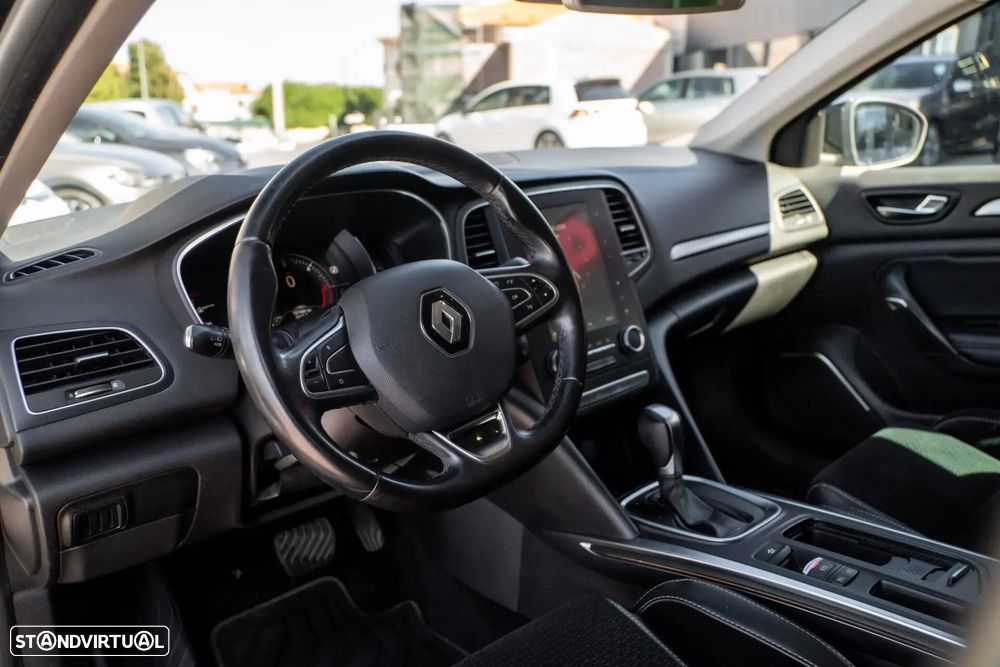 Renault Mégane Sport Tourer 1.5 dCi Dynamique S EDC - 4