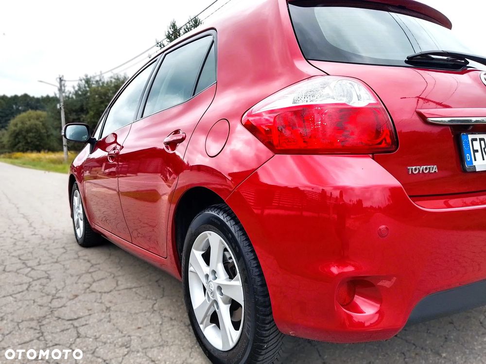 Toyota Auris - 13