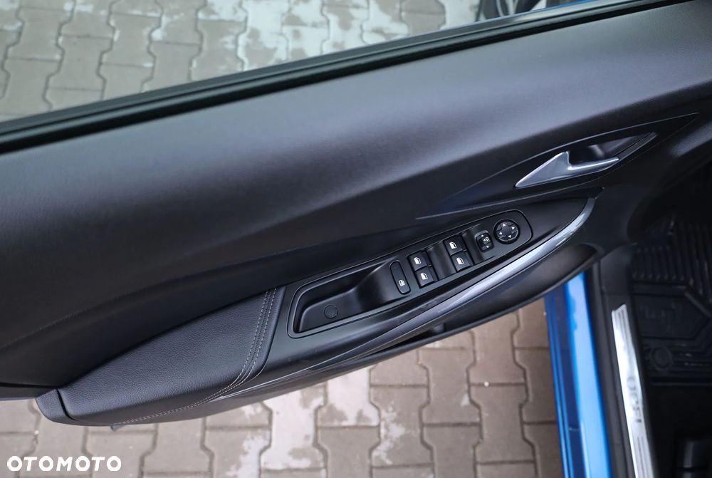 Opel Grandland X Plug-in-Hybrid4 1.6 DI Start/Stop Ultimate - 15