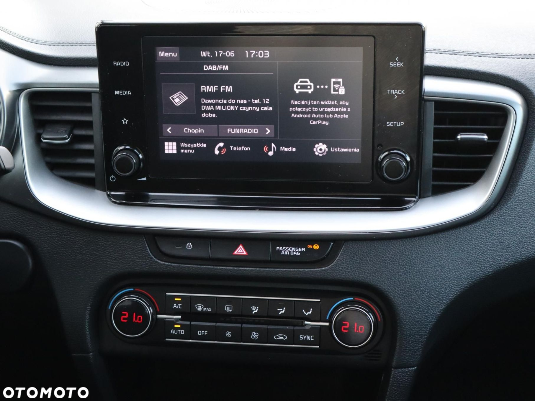 Kia XCeed - 12