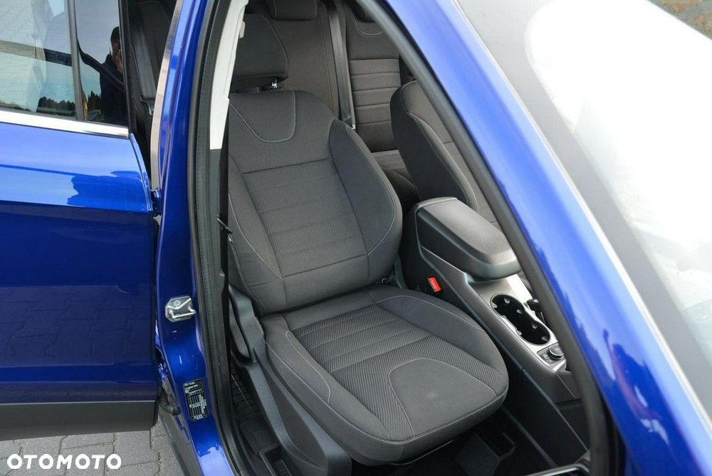 Ford Kuga 1.5 EcoBoost 2x4 Titanium - 18