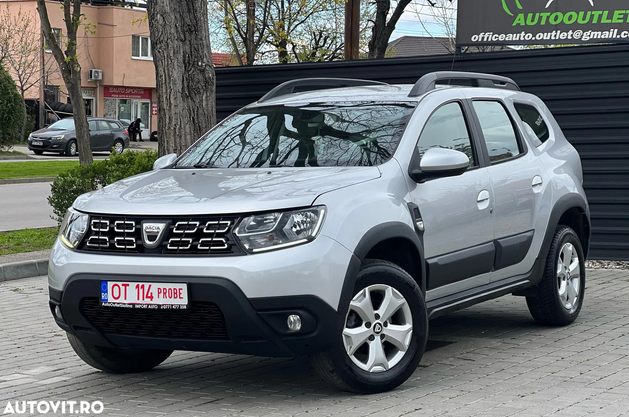 Dacia Duster 1.5 dCi 4x2 Laureate - 2