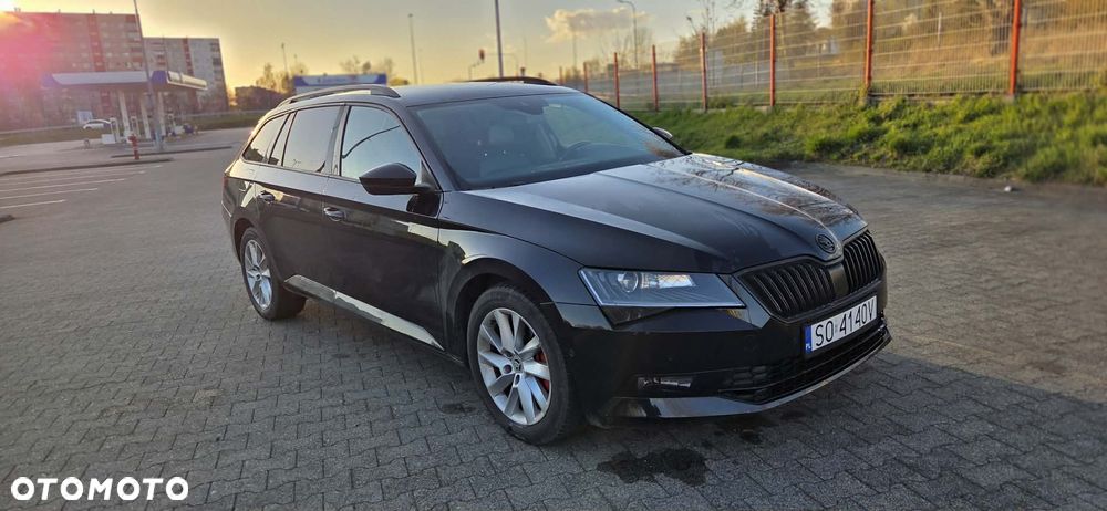 Skoda Superb 2.0 TDI DSG Style - 1