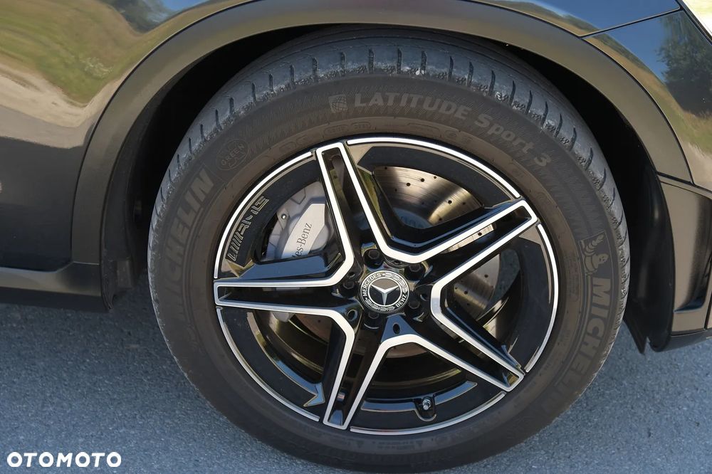 Mercedes-Benz GLC 220 d 4Matic 9G-TRONIC - 37