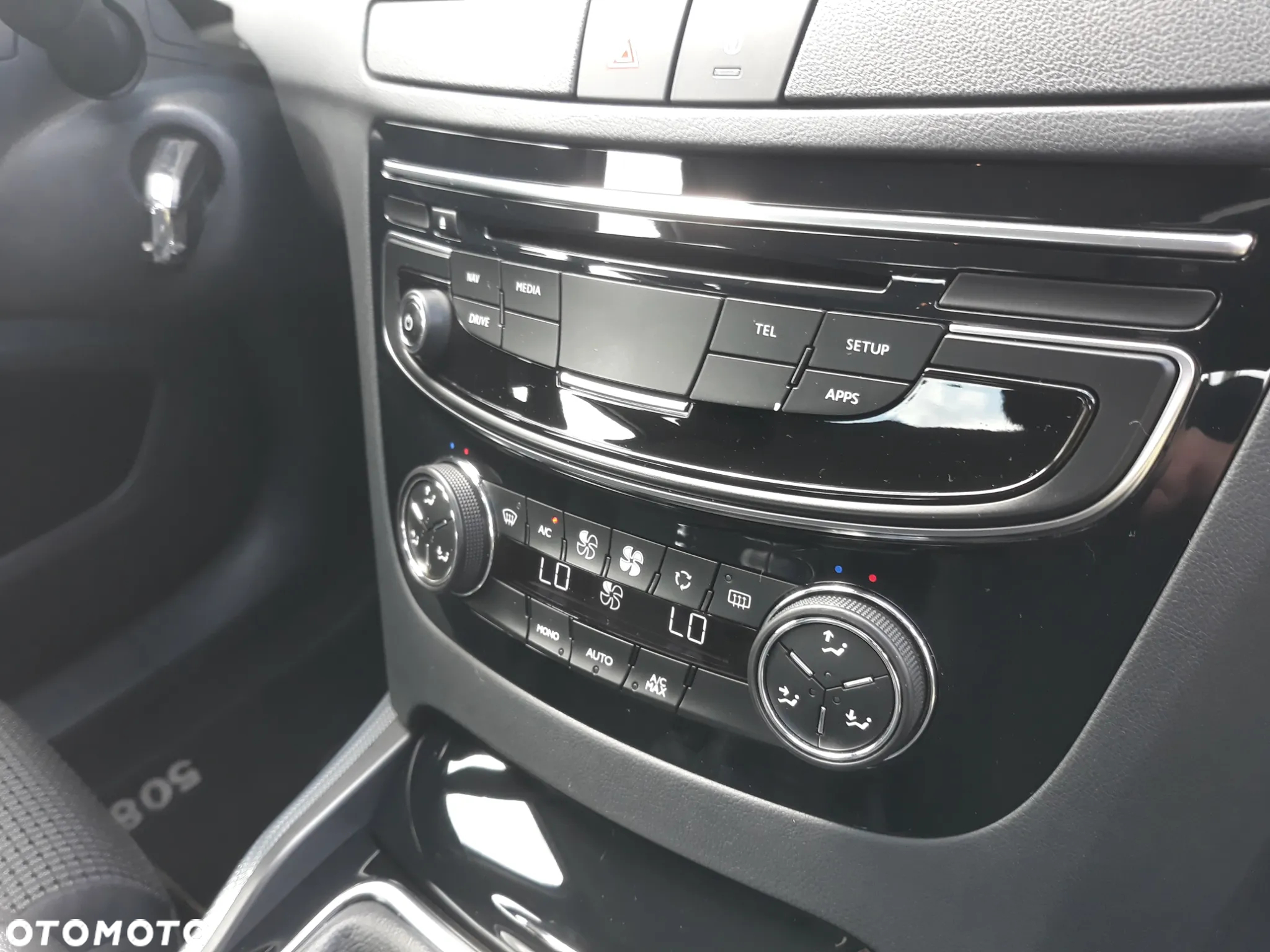 Peugeot 508 1.6 e-THP Allure S&S - 22