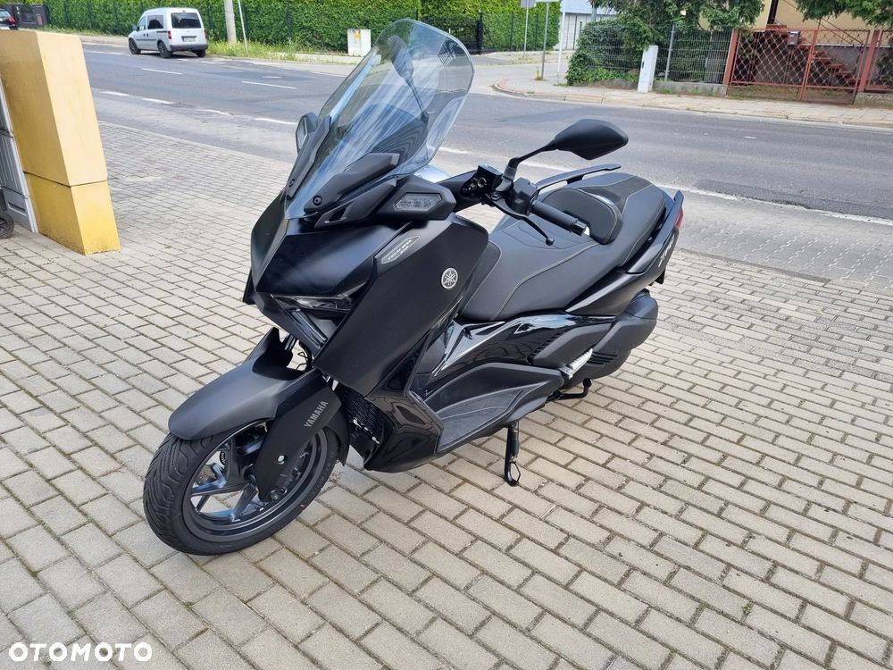Yamaha X-max - 4