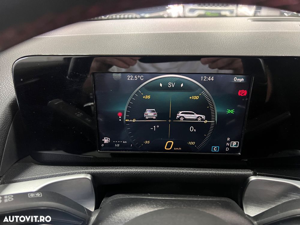 Mercedes-Benz GLB 220 d 4Matic 8G-DCT AMG Line - 36