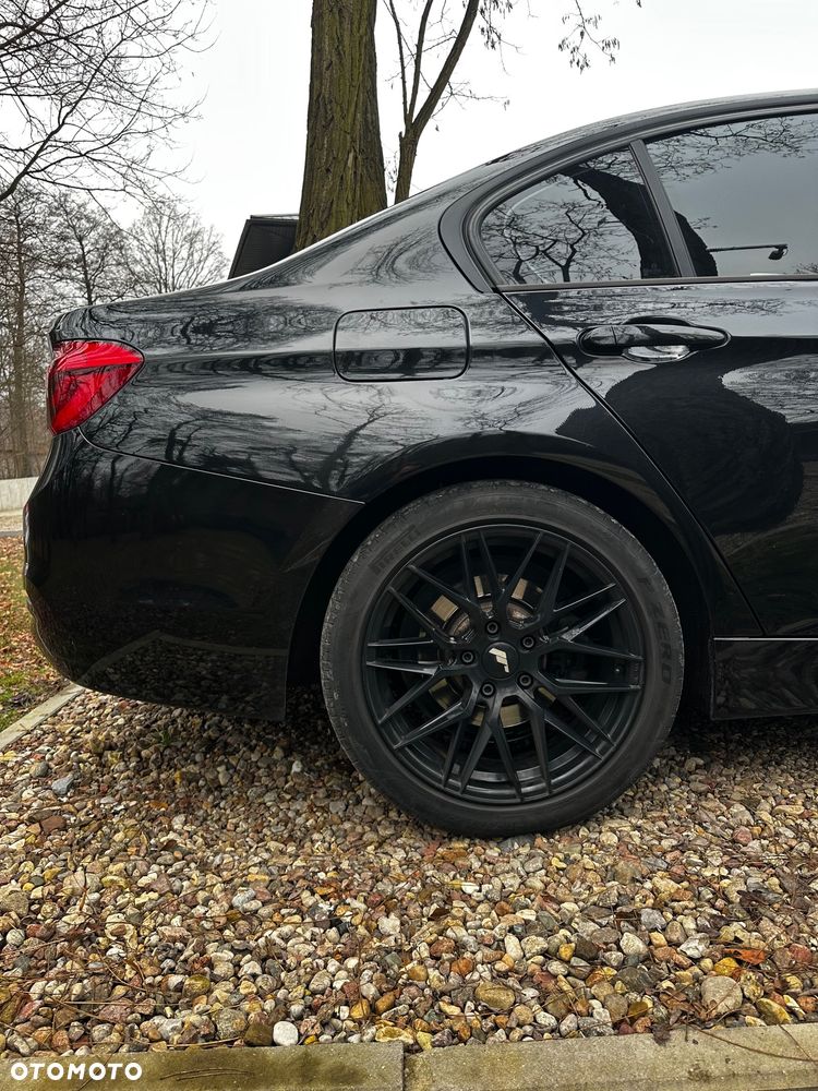 BMW Seria 3 - 10