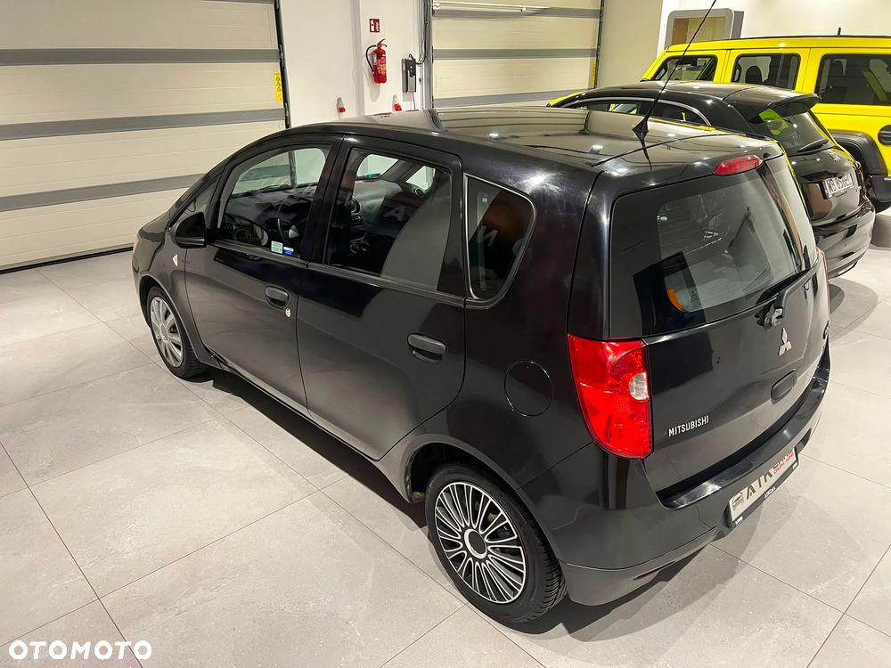 Mitsubishi Colt - 7