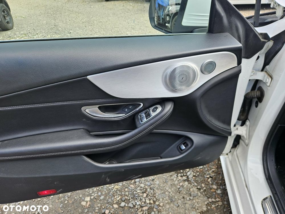 Mercedes-Benz Klasa C 220 d 9G-TRONIC AMG Line - 20