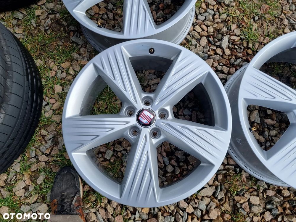 AUDI Q4 ETRON 89A,TT,A3,Q3,VW ,SKODA,SEAT alu 8X19 ET45 5X112 super stan - 10