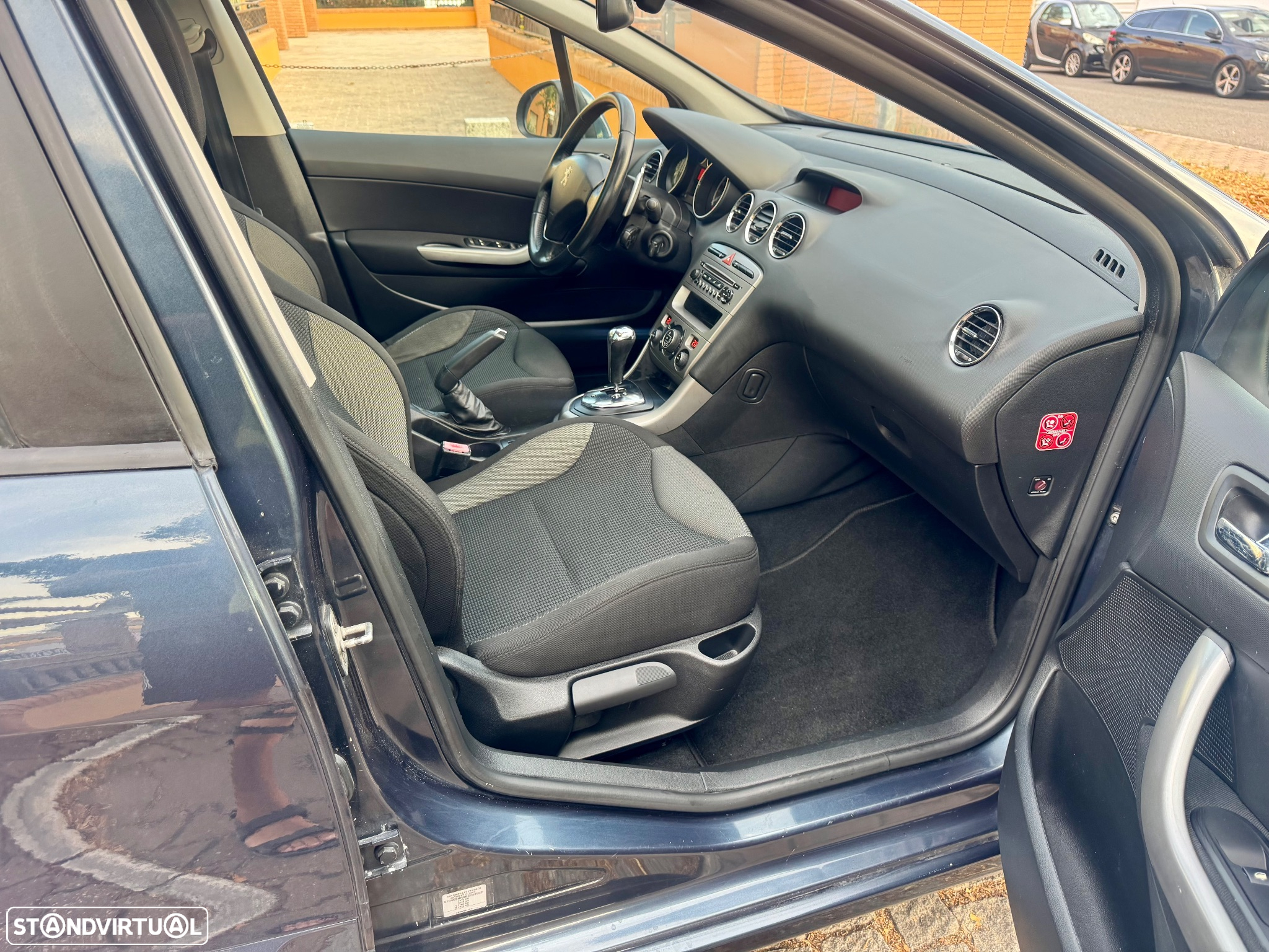 Peugeot 308 SW 1.6 e-HDi Active 2-Tronic - 17
