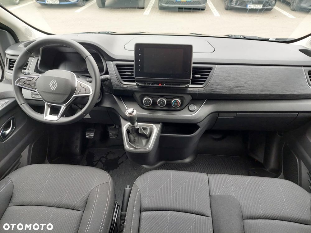 Renault Trafic - 10