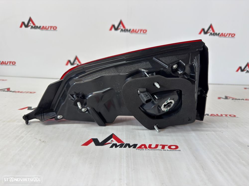 Farolim Nissan Qashqai J11 - 4