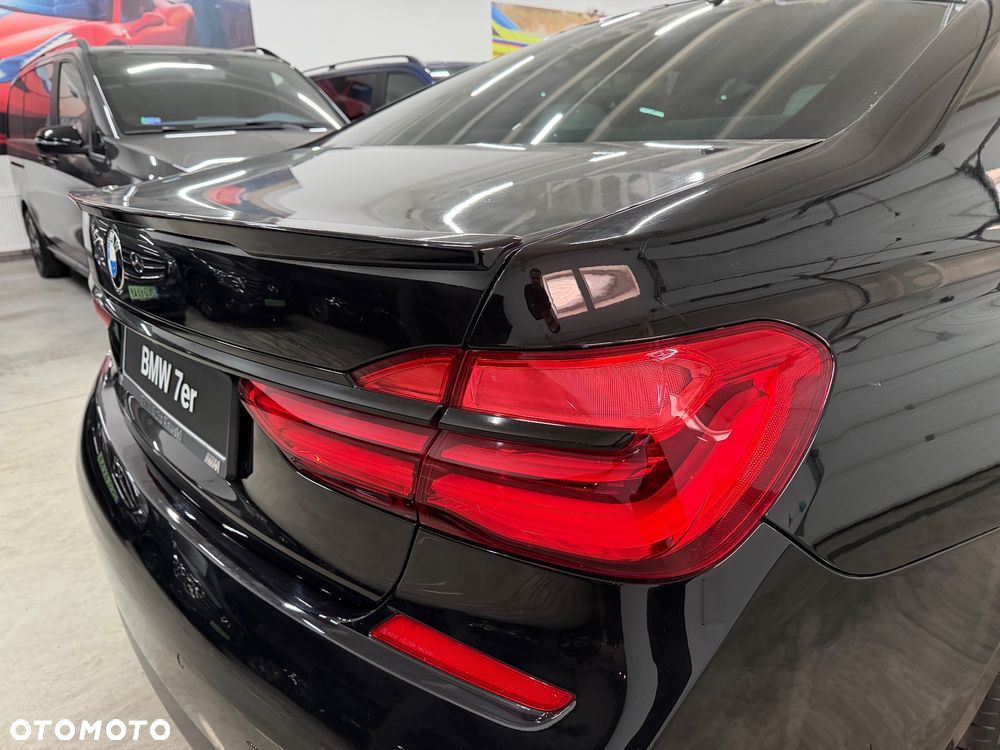 BMW Seria 7 740d xDrive - 15