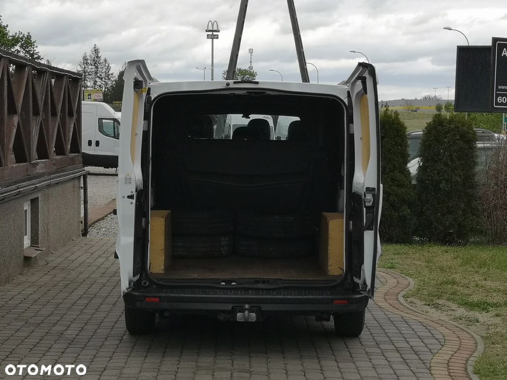 Renault Trafic 1.6 dCi 120 Grand Combi Authentique - 17