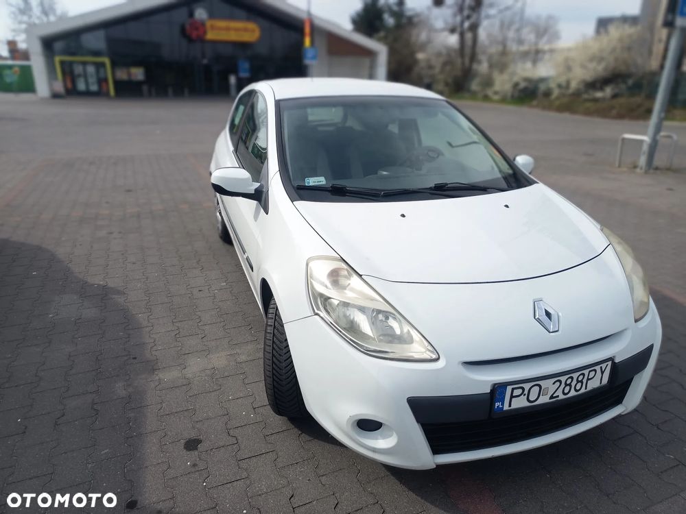 Renault Clio 1.5 dCi Tech Run - 13