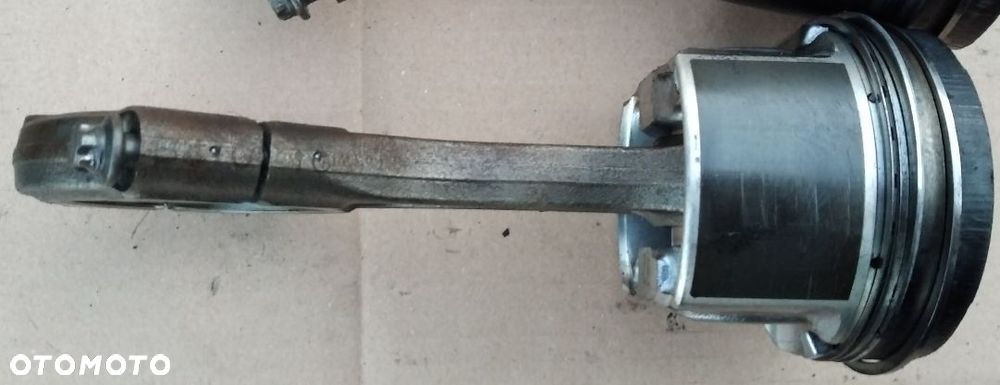 Subaru Outback Legacy IV 2.0 D tłok korbowód EE20 BB67 - 3