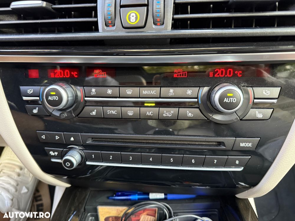 BMW X5 M M50d - 13