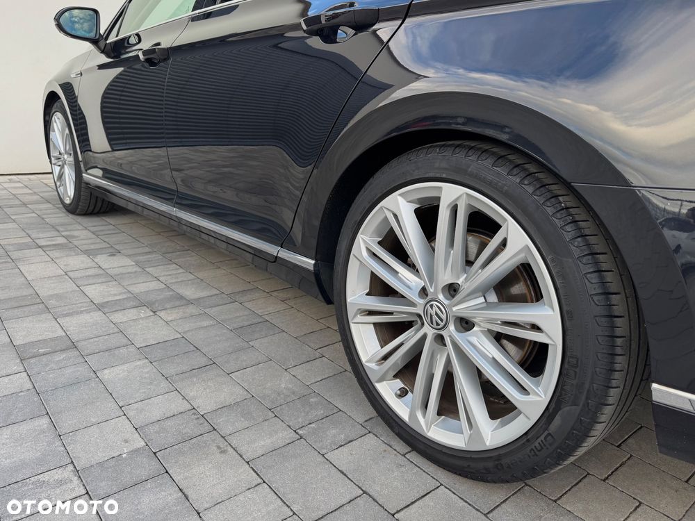 Volkswagen Passat 2.0 TDI 4Mot Elegance DSG - 38