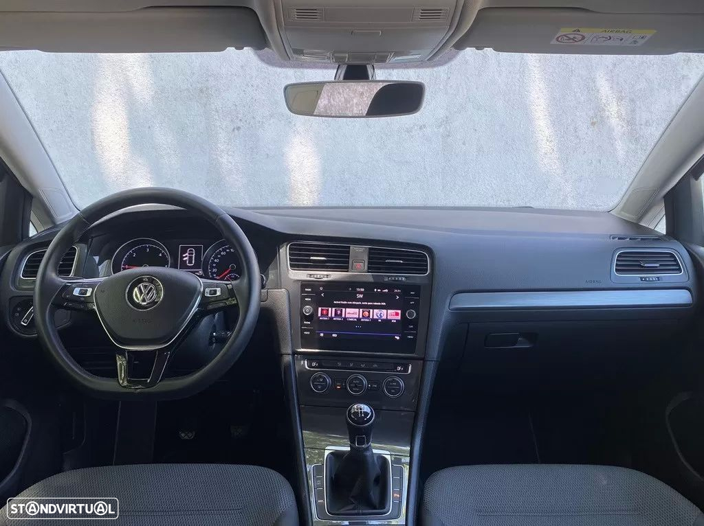 VW Golf Variant 1.6 TDi Confortline - 13