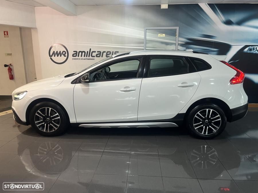 Volvo V40 Cross Country 2.0 D3 Summum - 5