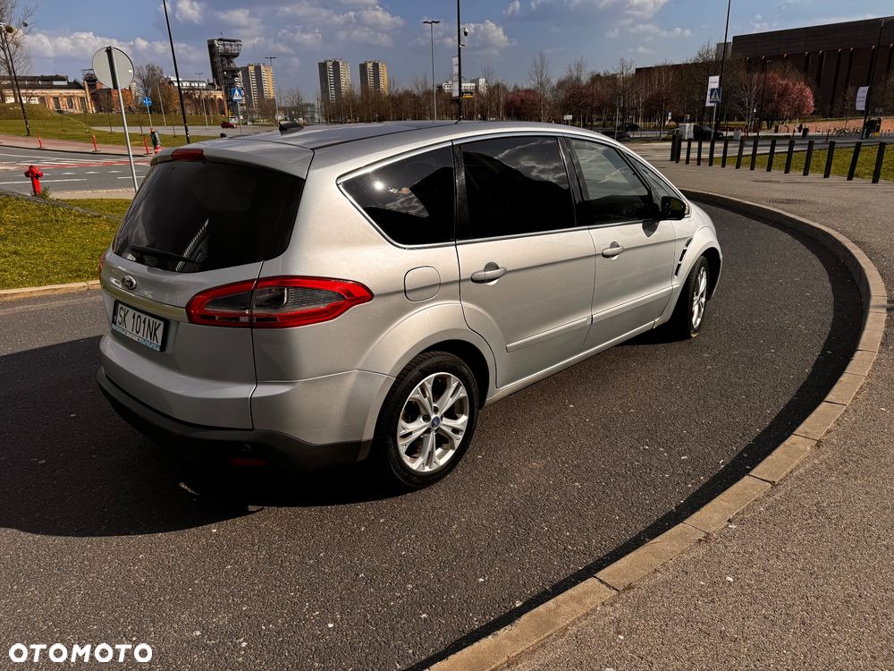 Ford S-Max 2.0 TDCi DPF Titanium - 9