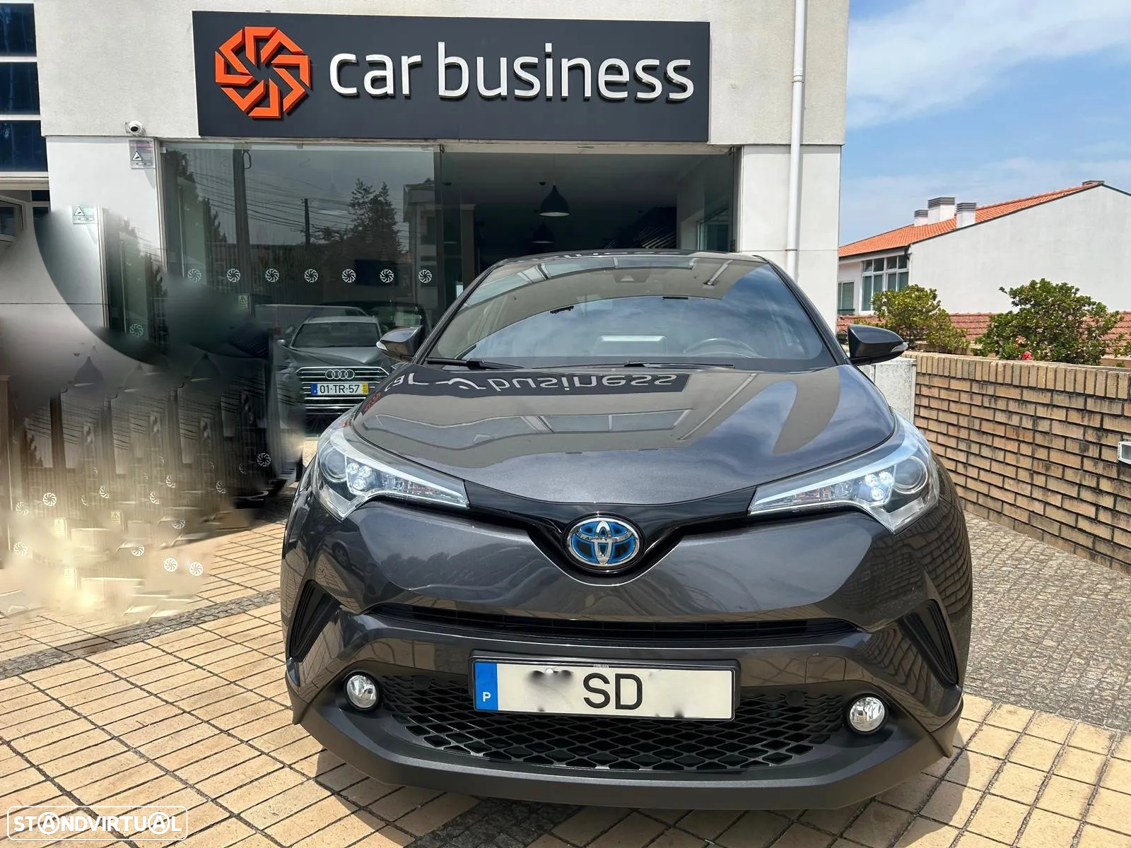Toyota C-HR 1.8 HSD Exclusive+P.Luxury - 2