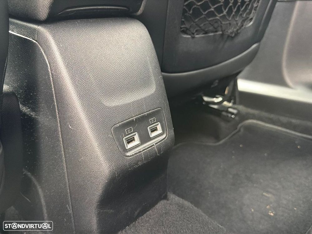 Peugeot 2008 1.2 PureTech GT Line - 22