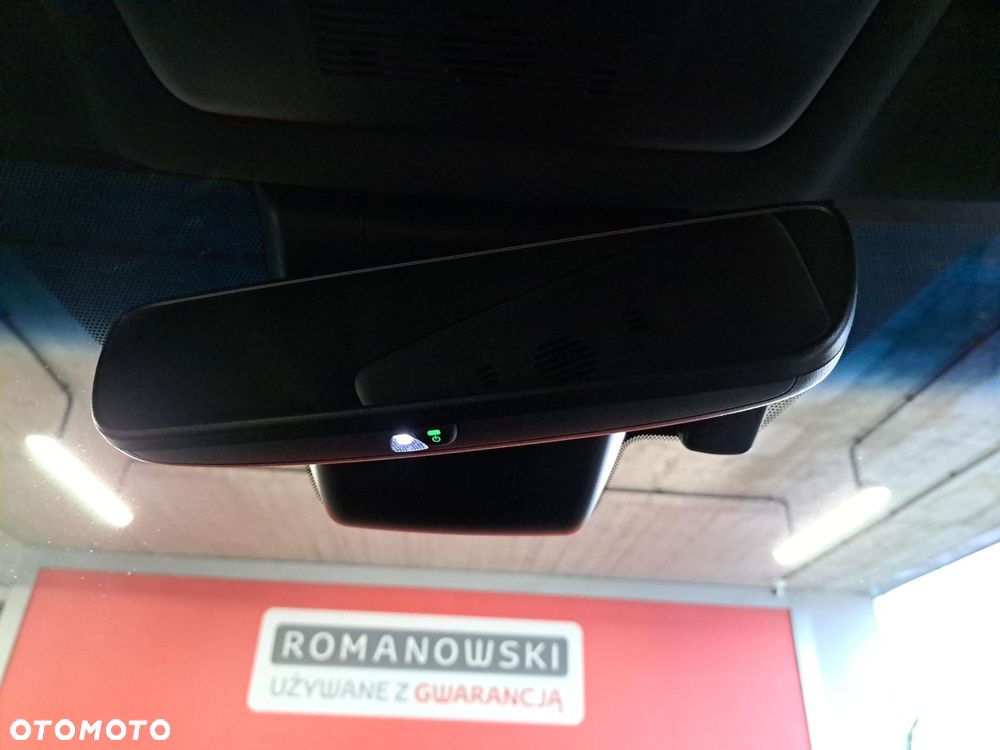 Lexus ES 300h F Sport Edition - 33