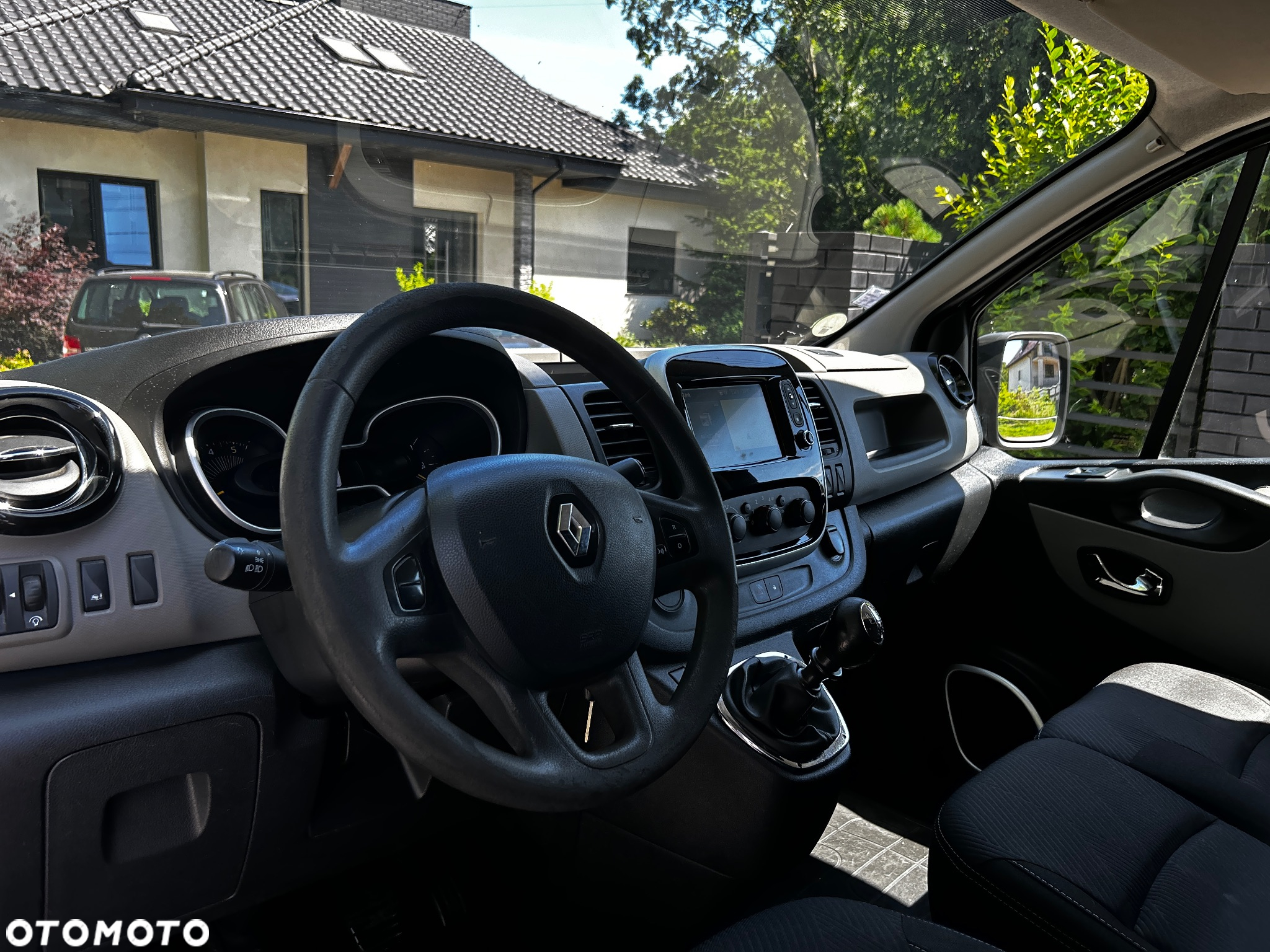 Renault Trafic - 11