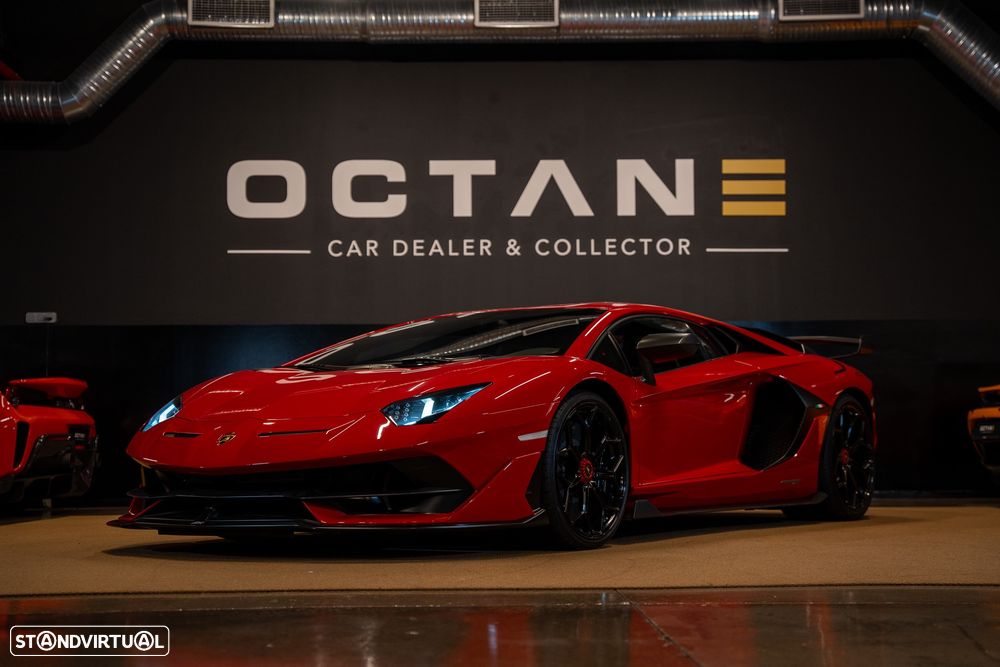 Lamborghini Aventador