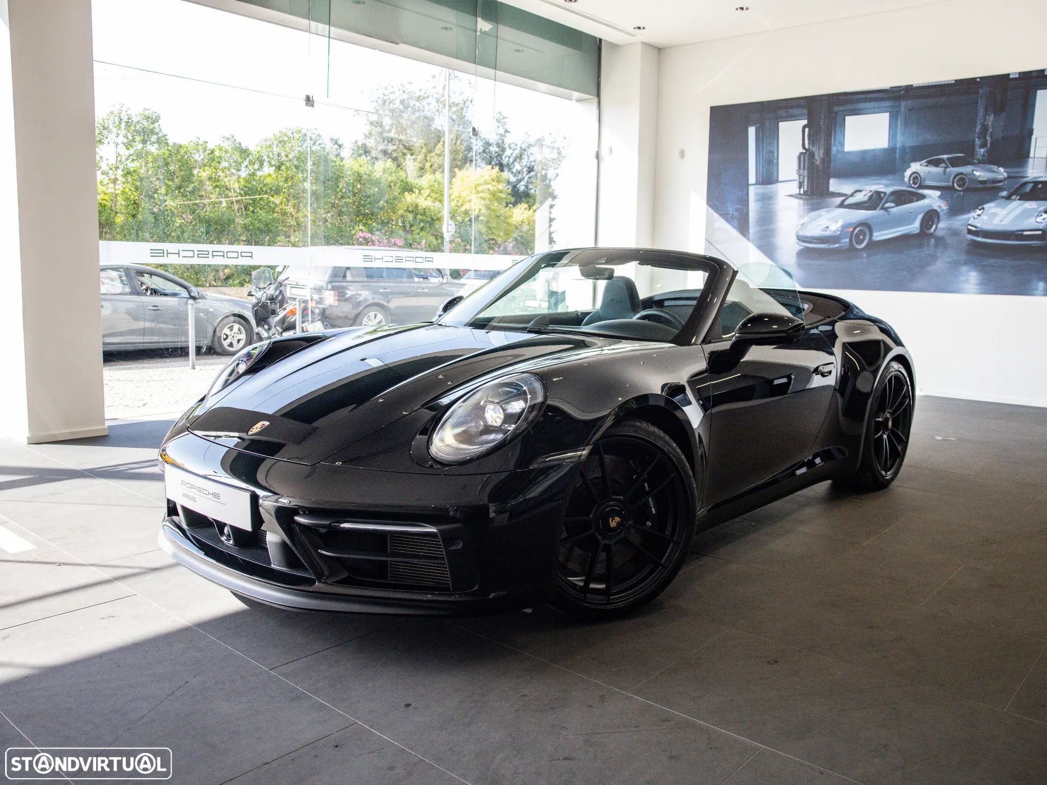 Porsche 911 (992) Carrera Cabrio GTS PDK - 1