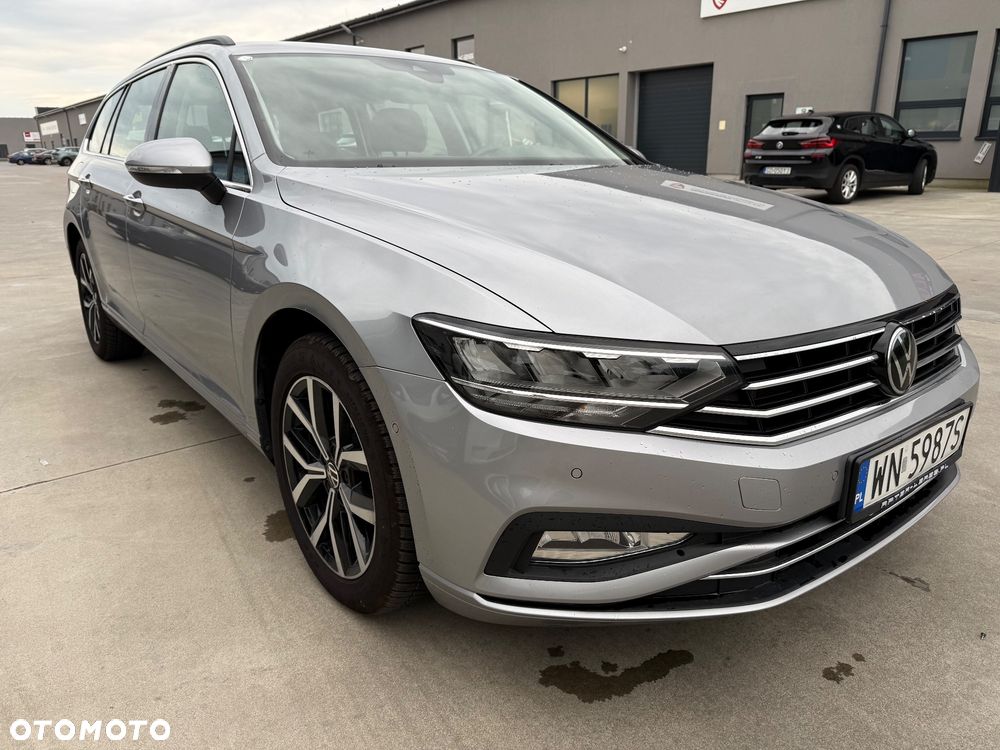 Volkswagen Passat Variant 2.0 TDI Business DSG - 11