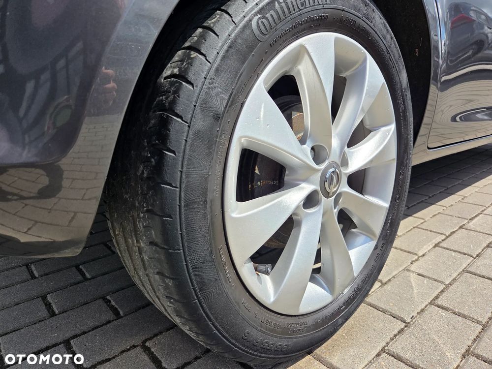 Opel Corsa 1.4 16V 150 Jahre - 6