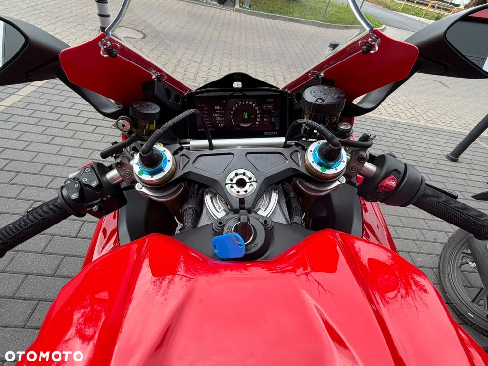 Ducati Panigale V4S - 7