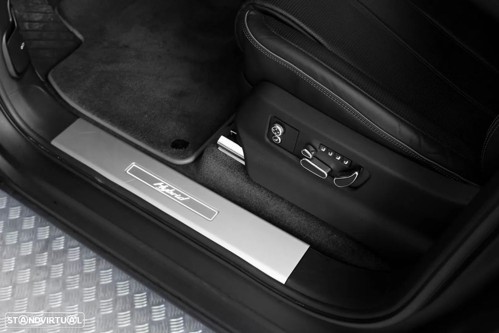 Bentley Bentayga Hybrid - 16