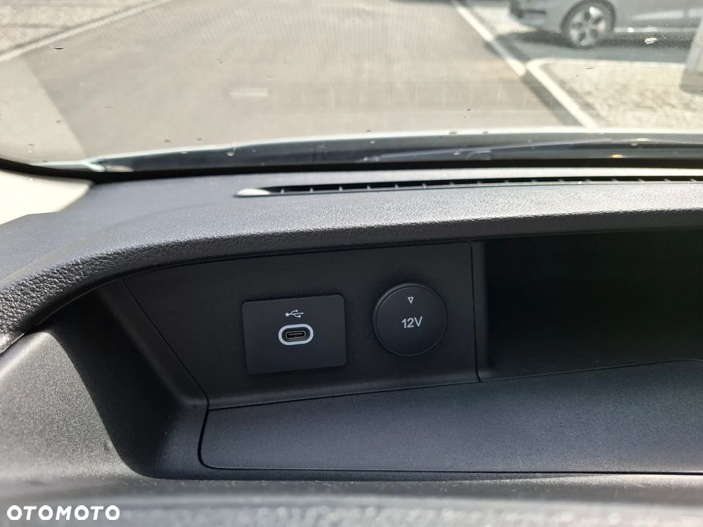 Ford Transit - 17