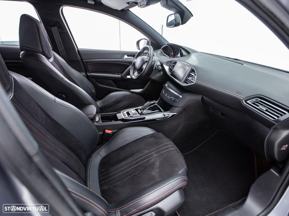 Peugeot 308 SW - 9