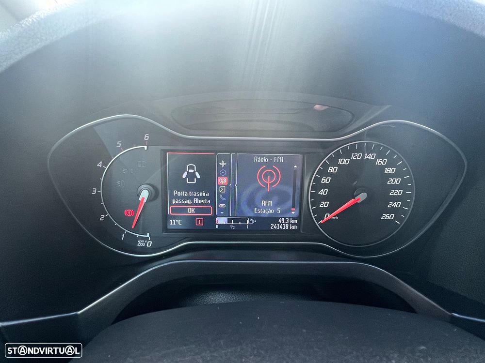 Ford S-Max 2.0 TDCi Titanium 7L - 10