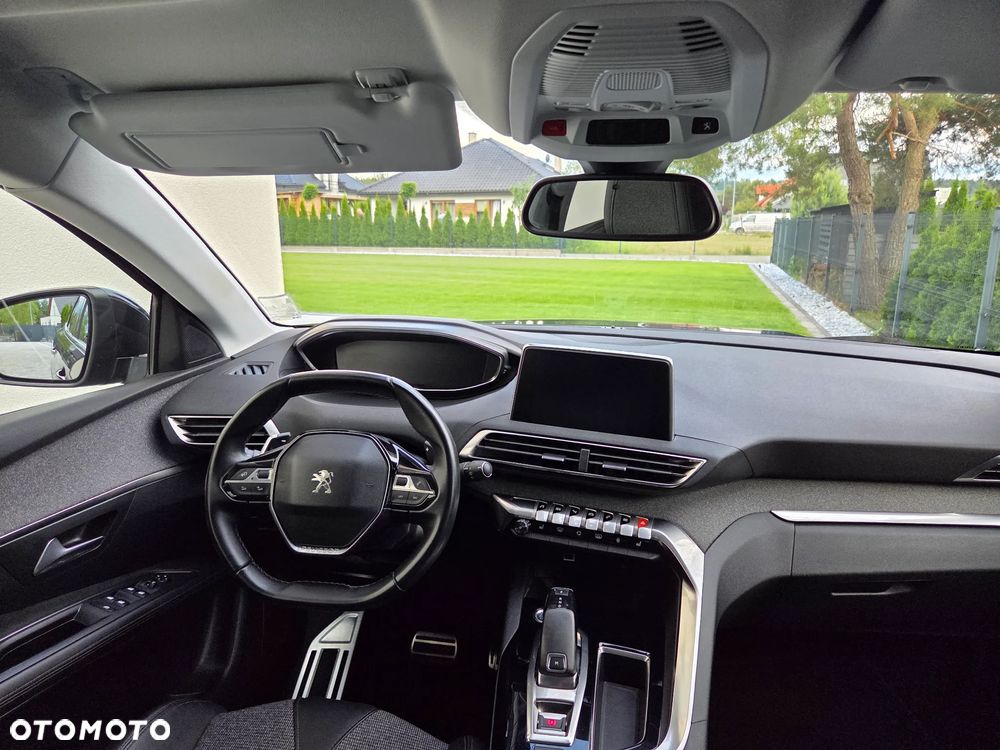 Peugeot 3008 1.5 BlueHDi Allure Pack S&S EAT8 - 34