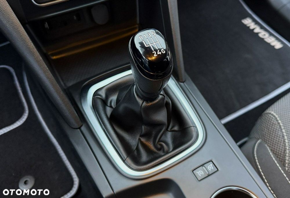 Renault Megane ENERGY TCe 100 INTENS - 30