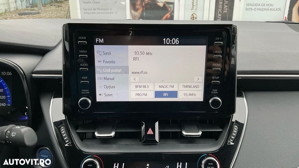 Toyota Corolla 1.8 HSD Dynamic - 30