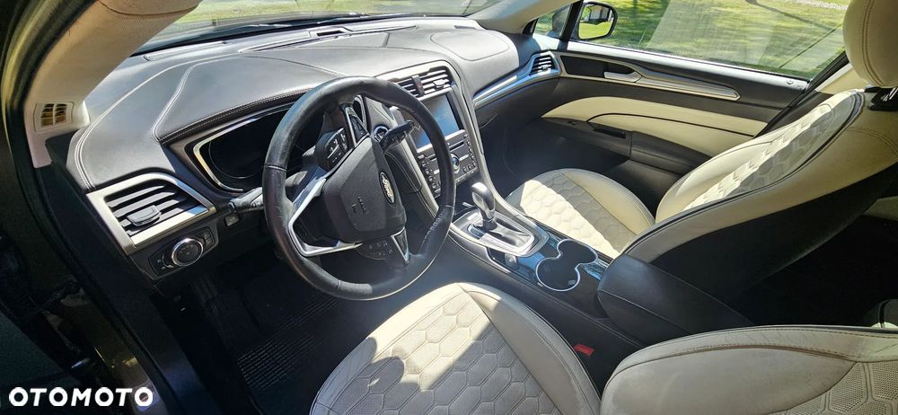 Ford Mondeo 2.0 TDCi Bi-Turbo PowerShift-Aut Vignale - 9