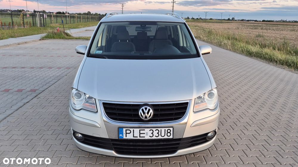 Volkswagen Touran 2.0 TDI Highline - 19
