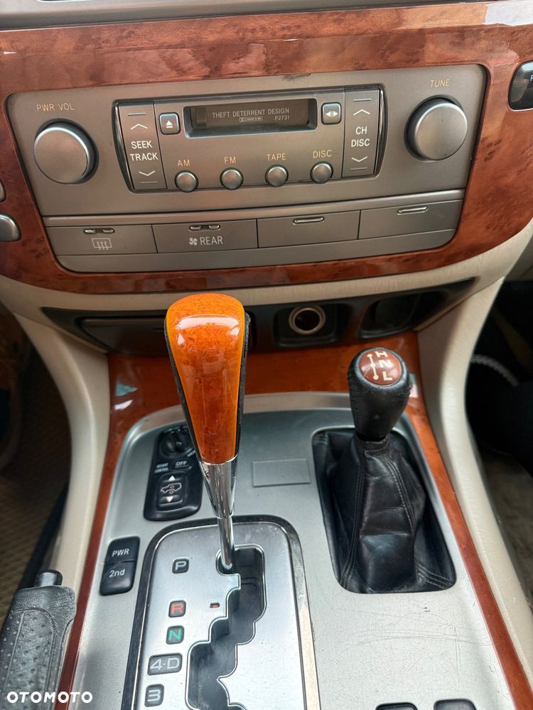 Lexus LX - 9