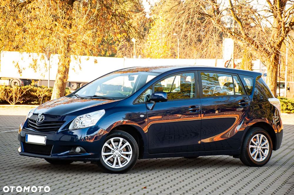 Toyota Verso 1.8 5-Sitzer Executive - 10